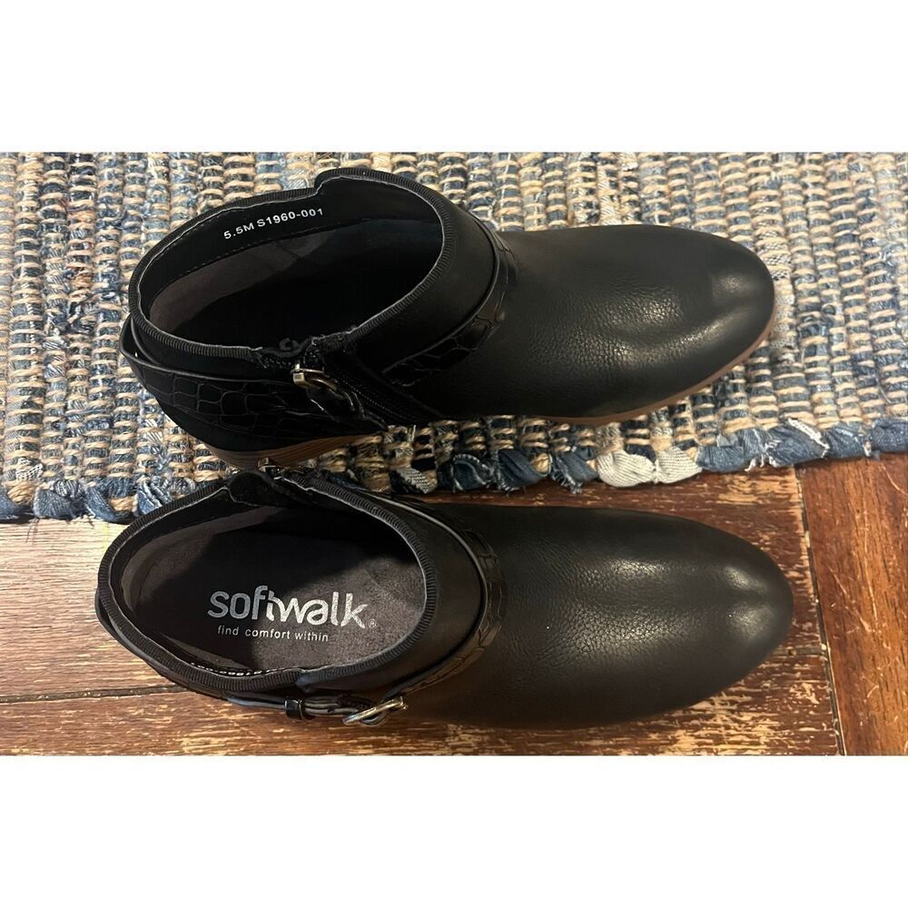 Softwalk Raveena Bootie Size 5.5 - Picture 3 of 7